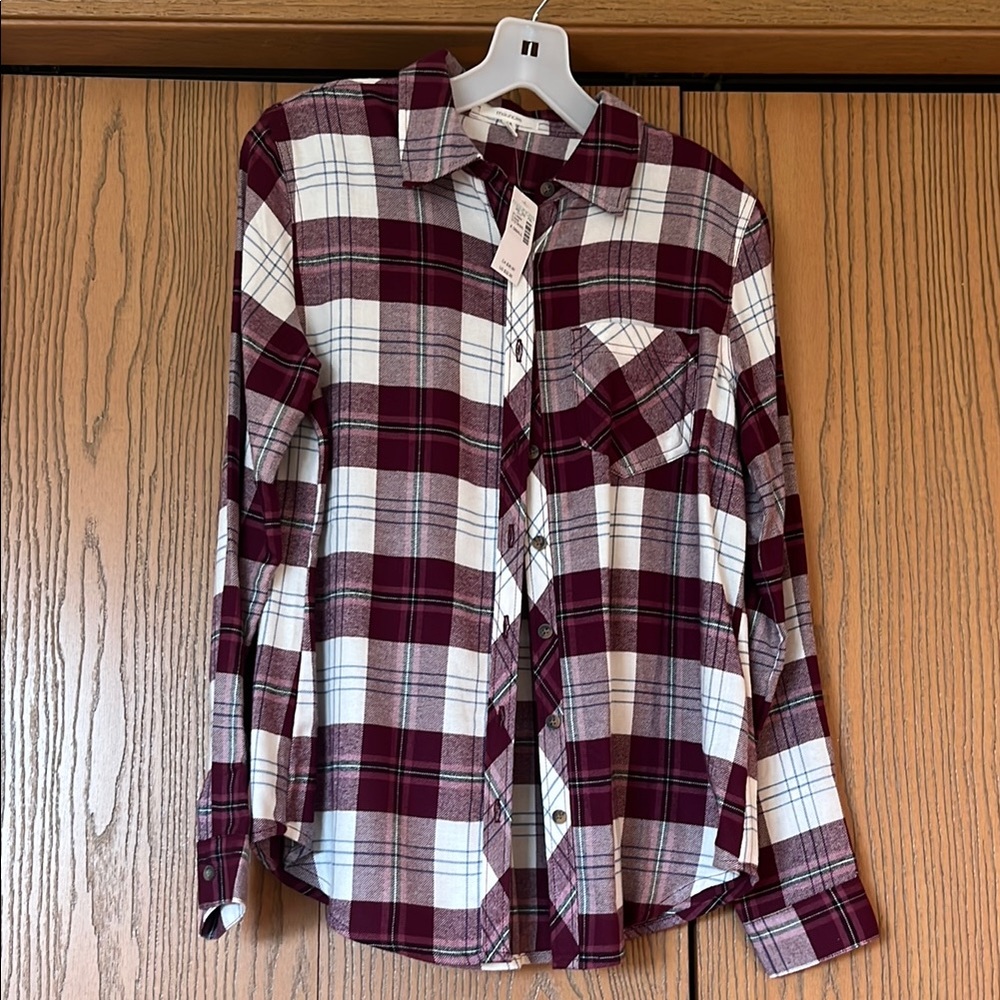 Plaid Button-Up Shirt in Burgundy and White
